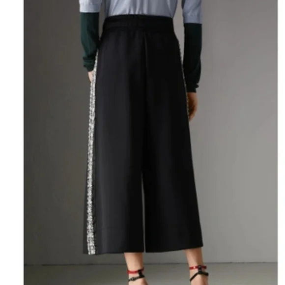 NWT Burberry Swarovski Crestal Wide Leg Jersey Cropped track pants in back - Picture 3 of 9